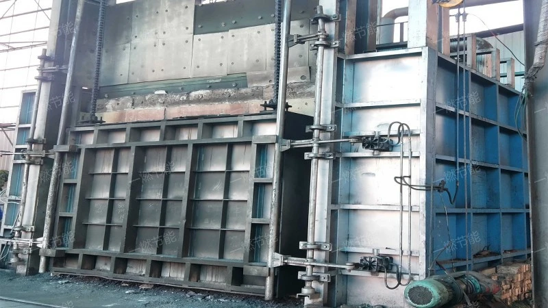 Energy saving tube quenching furnace